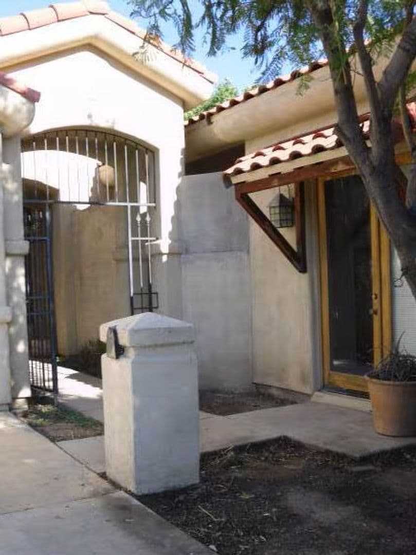 Tempe Apartment: 1415 S Mill