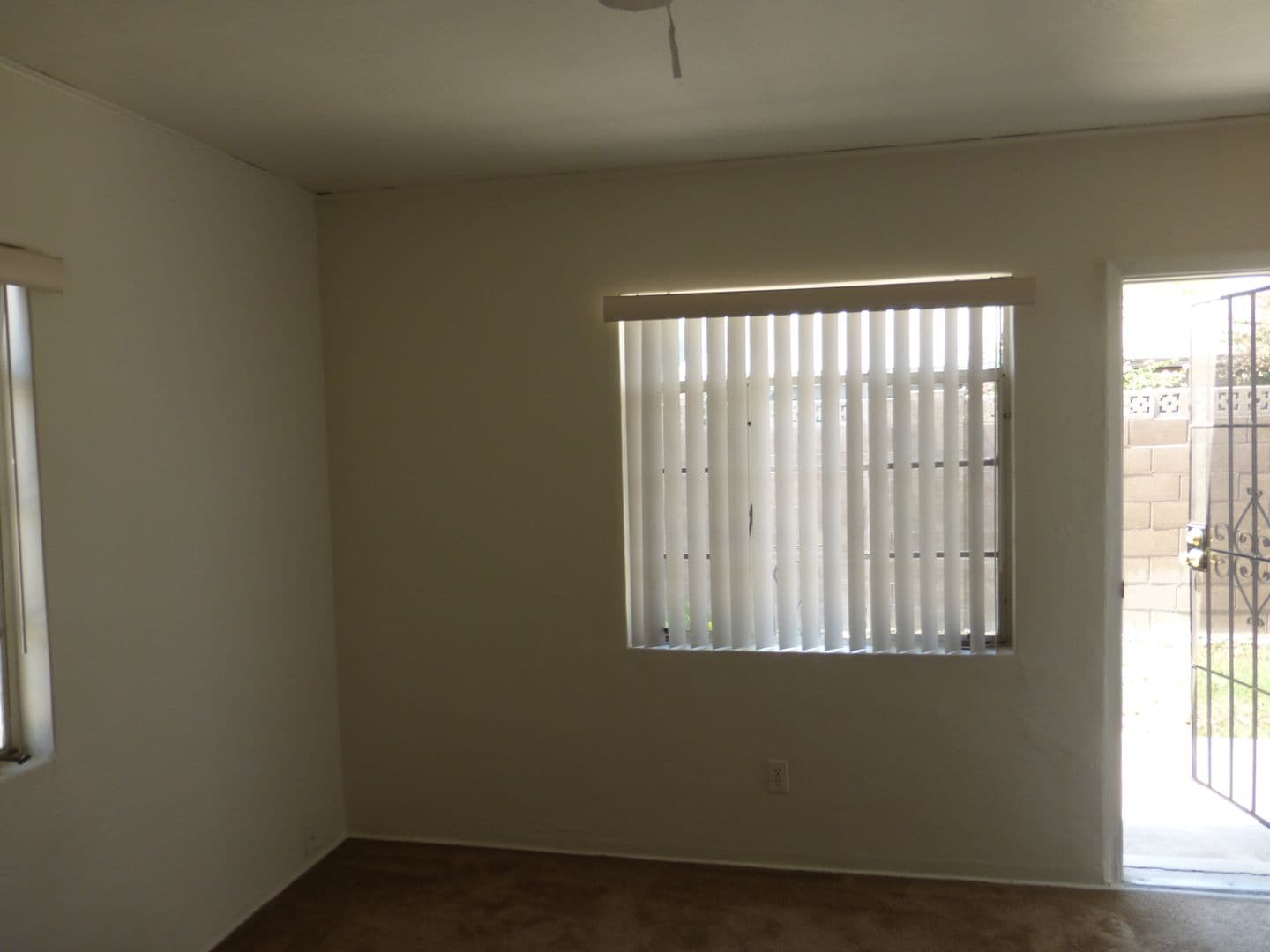 Tempe Apartment: 1409 S Mill