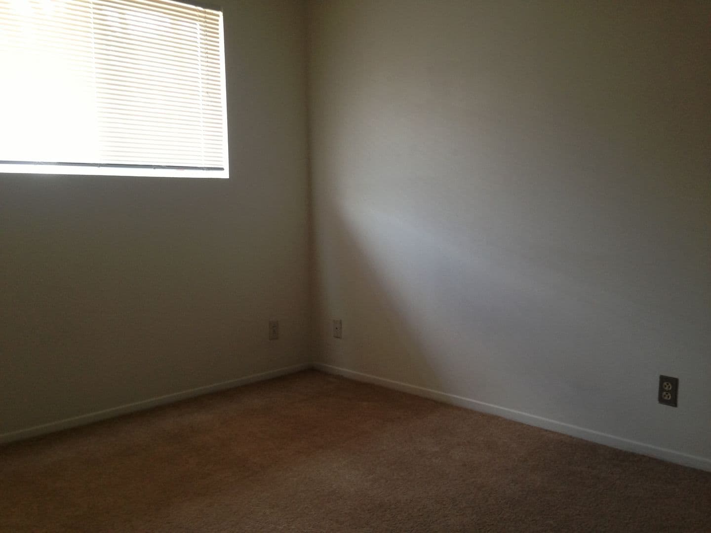 Tempe House: 1118 W 9th Street