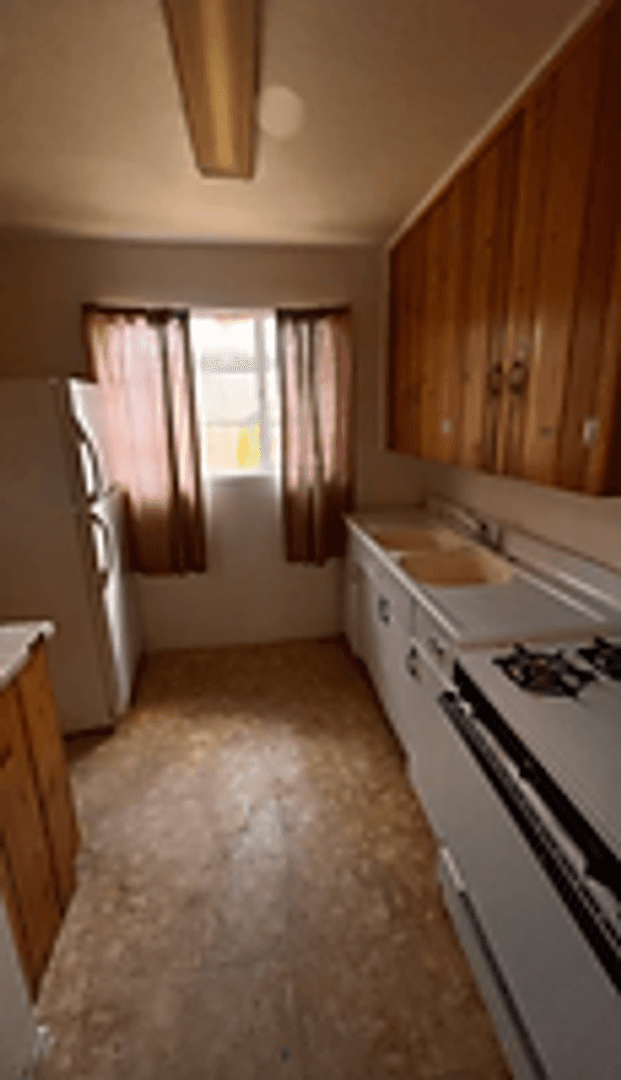 Tempe House: 731 W University Drive