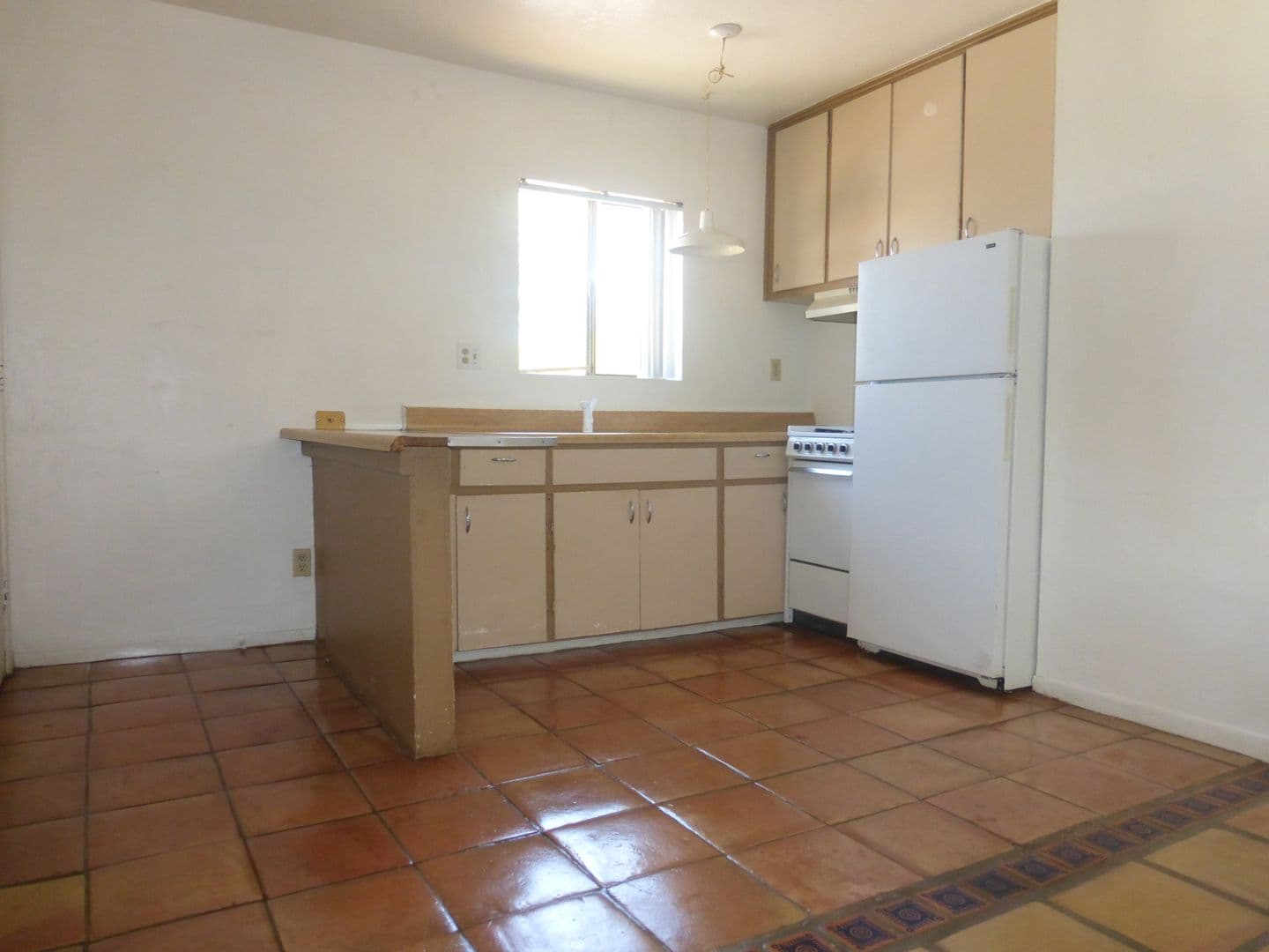 Tempe House: 407 W. Howe
