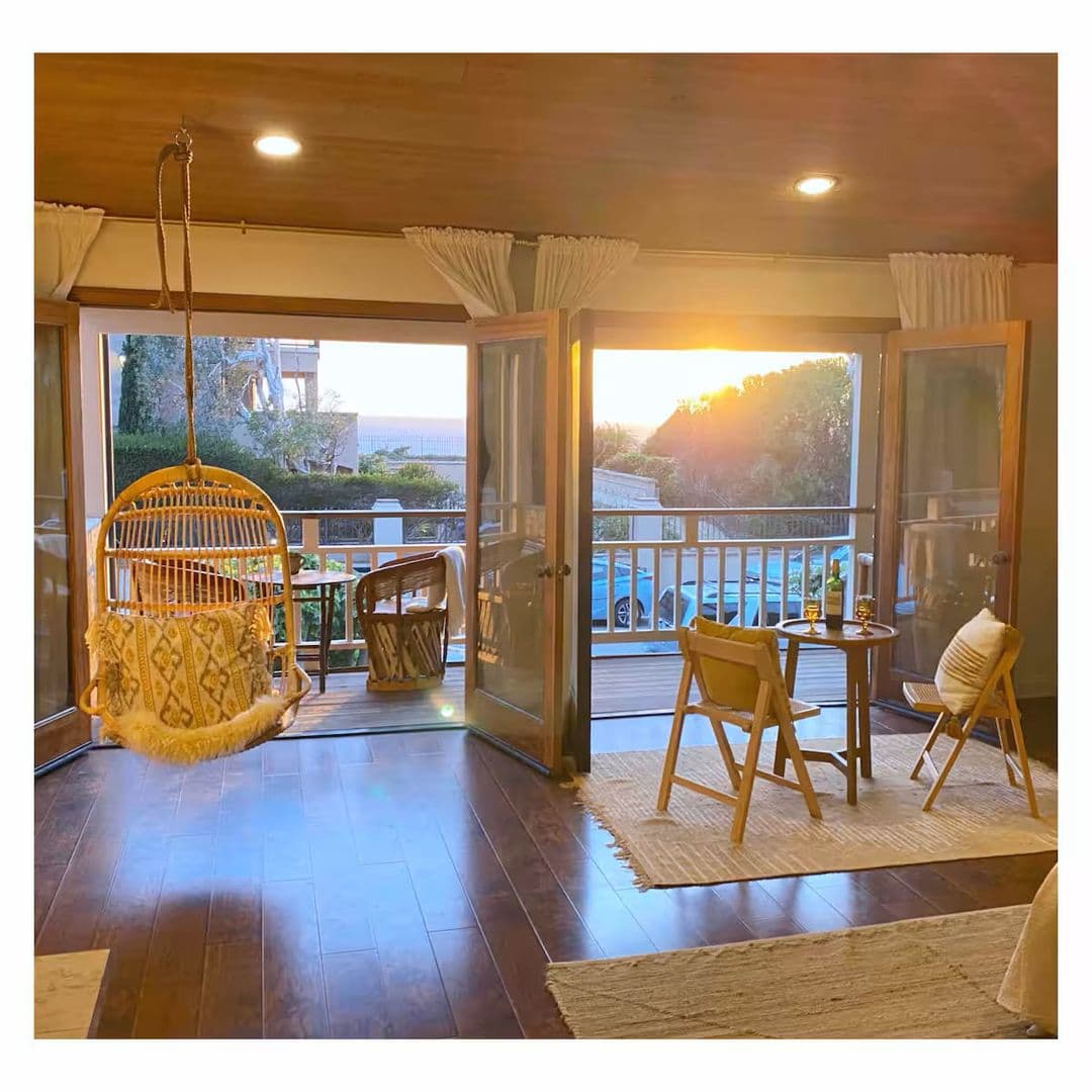 Encinitas House: 837 4th Street