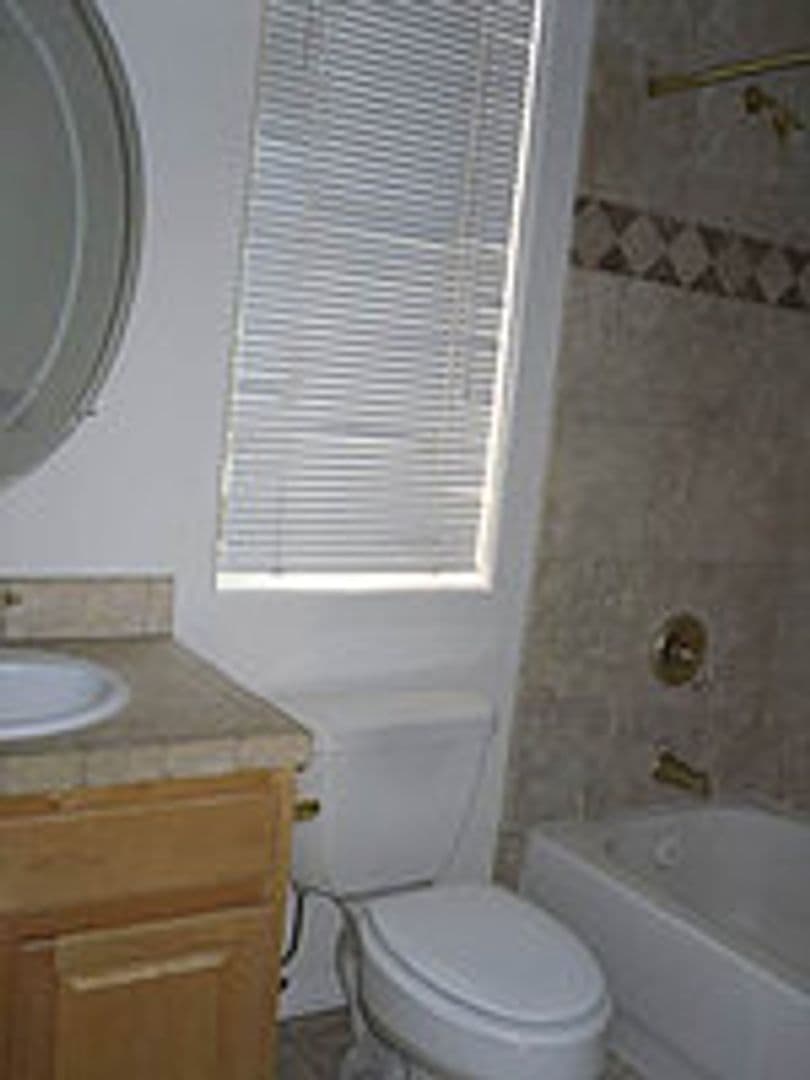 Tempe Apartment: 1415 S Mill