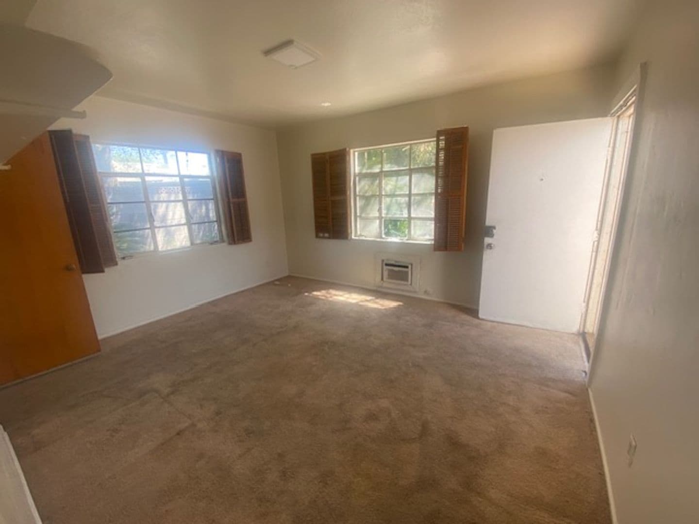 Tempe Apartment: 1409 S Mill