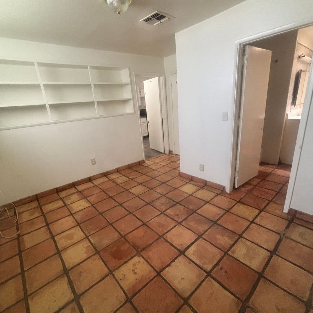 Tempe Apartment: 1409 S Mill