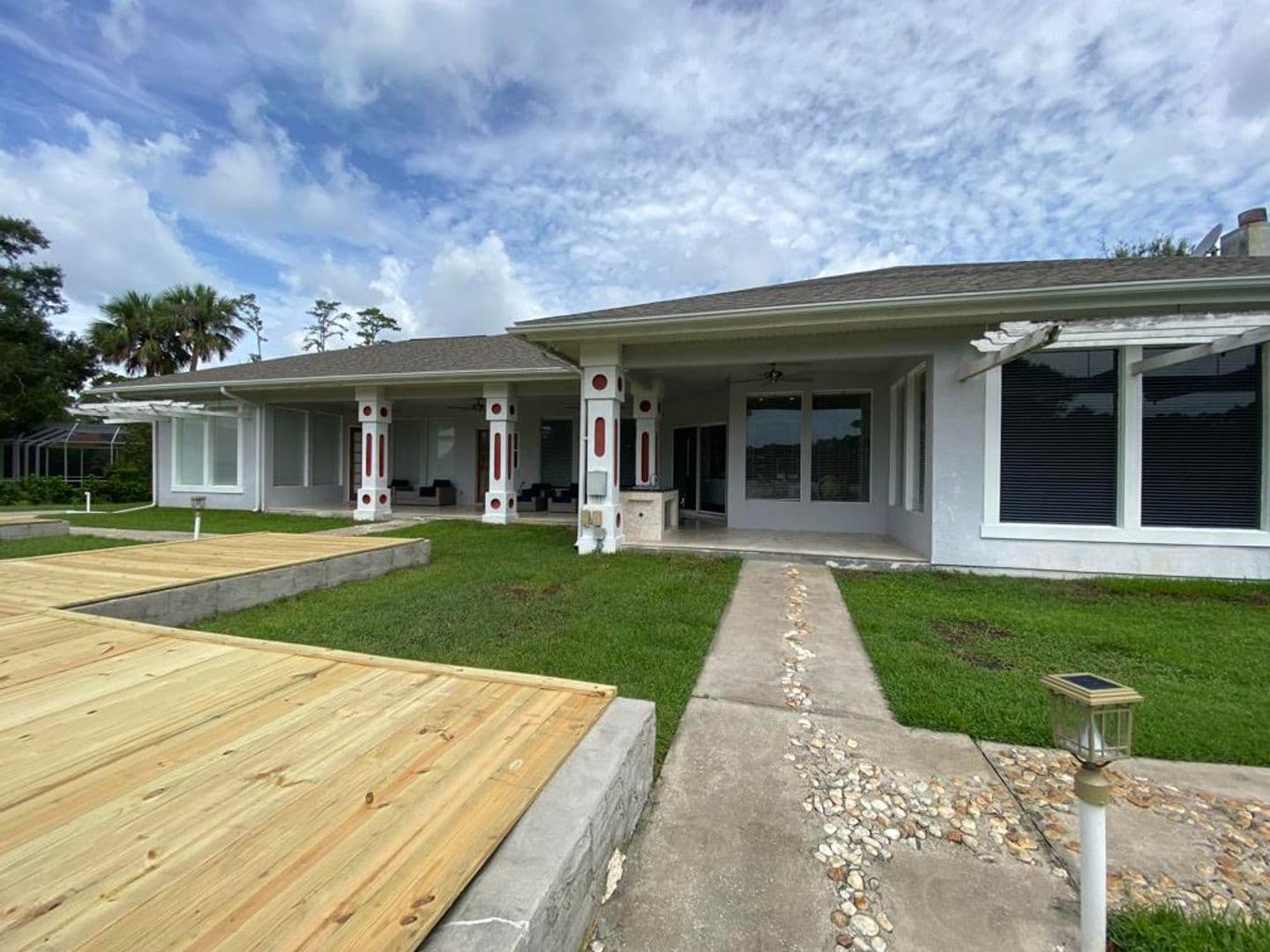 Daytona Beach House: 108 Paradise Valley Ct.
