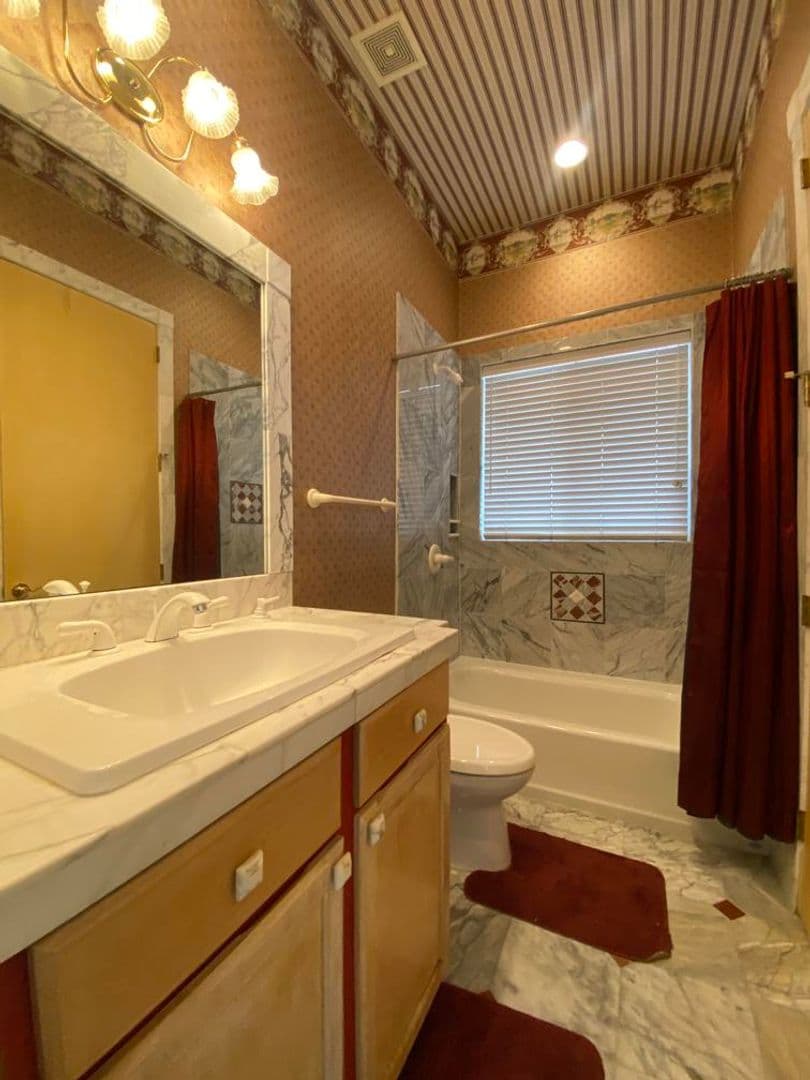 Daytona Beach House: 108 Paradise Valley Ct.