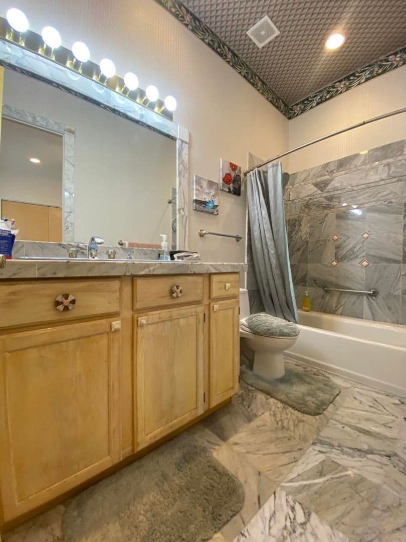 Daytona Beach House: 108 Paradise Valley Ct.