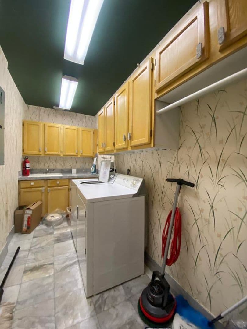 Daytona Beach House: 108 Paradise Valley Ct.