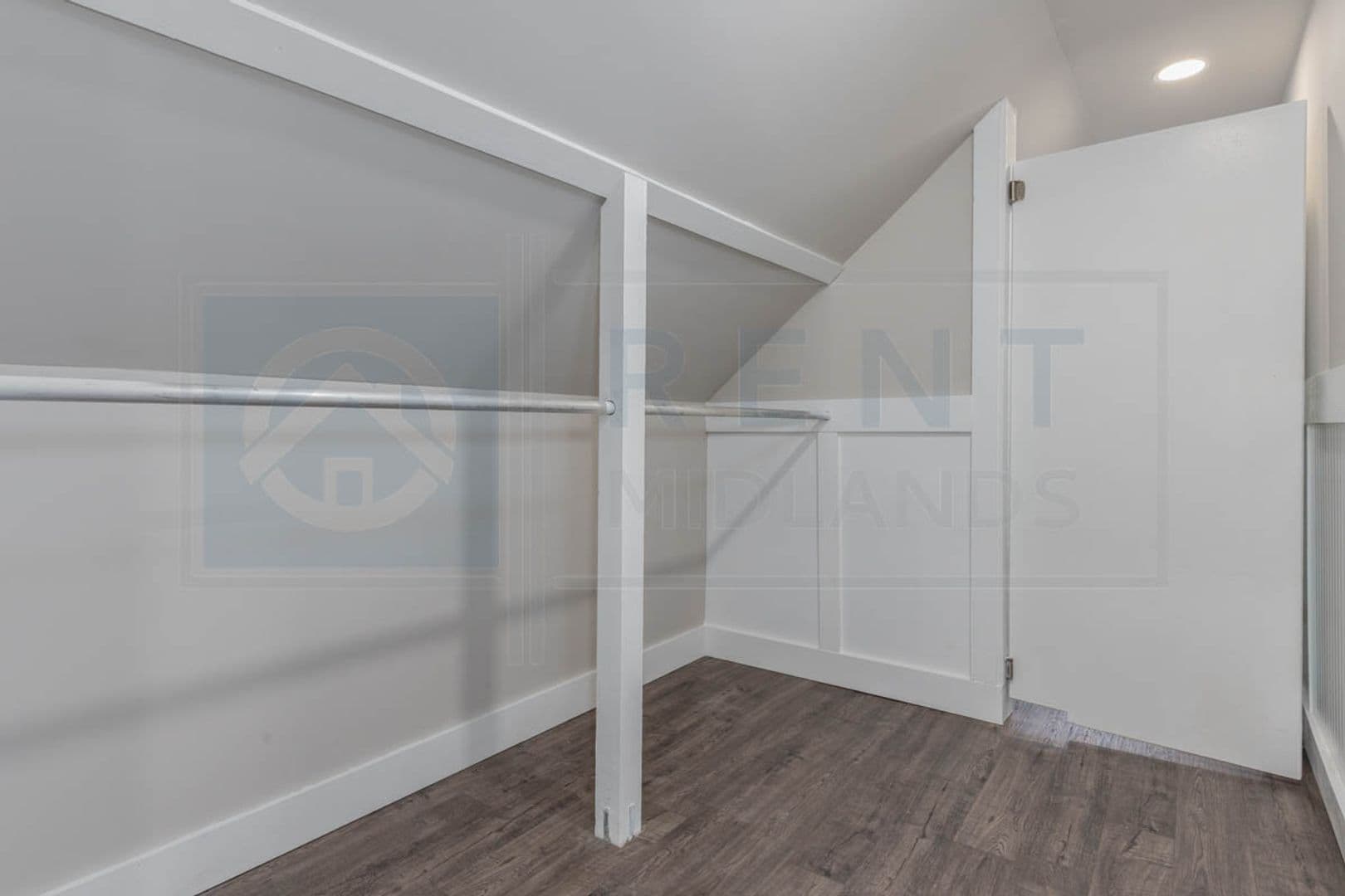 Columbia House: 2903 Trenholm Rd