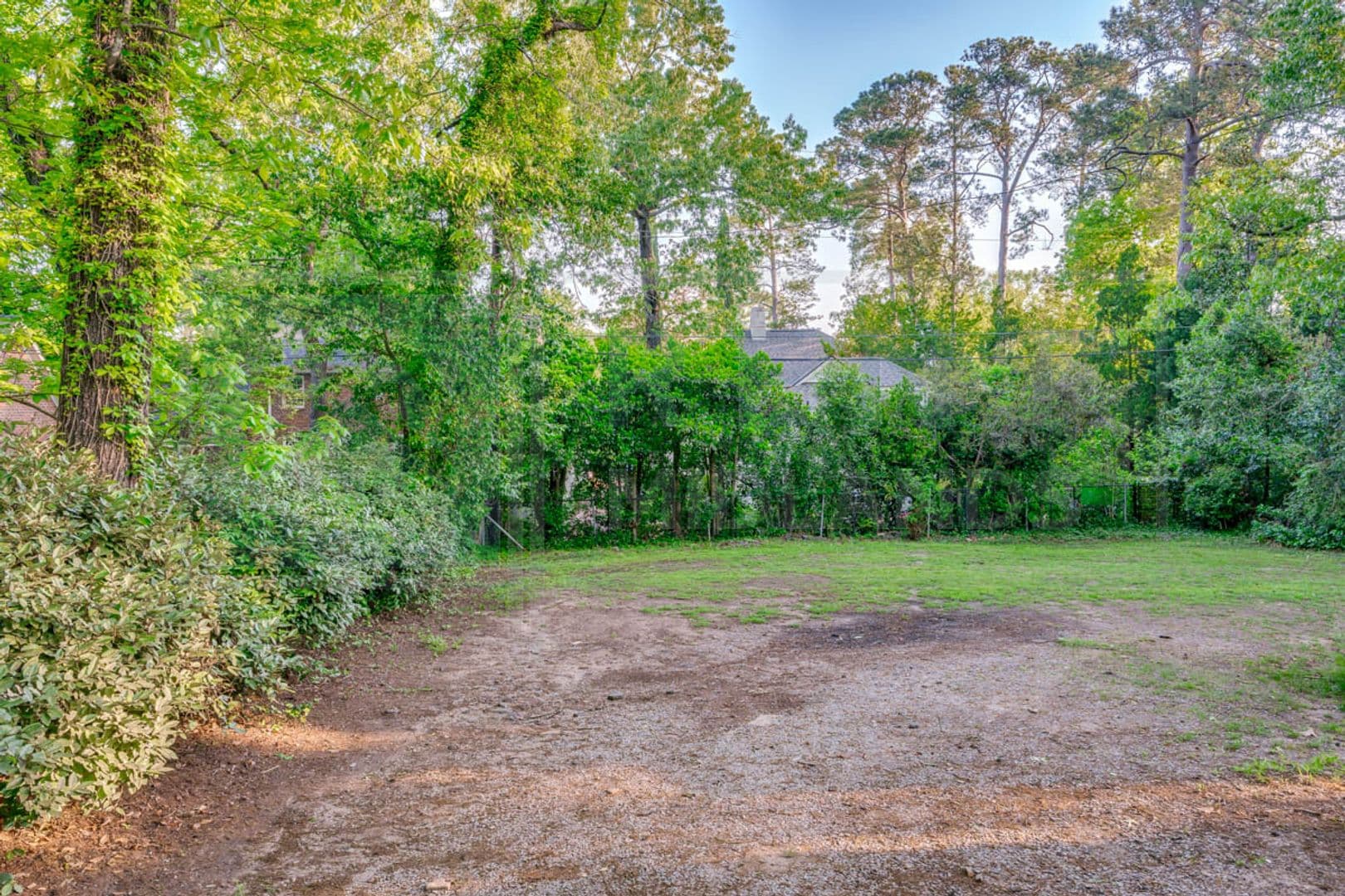 Columbia House: 2903 Trenholm Rd