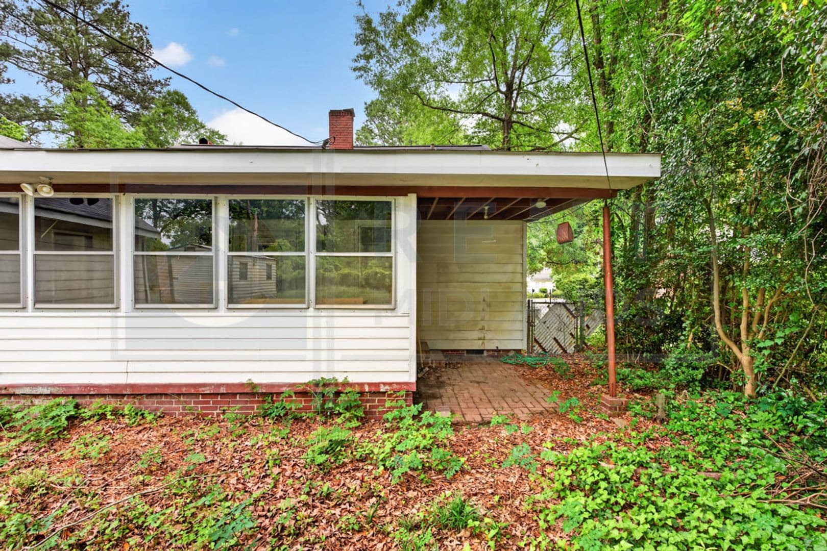 Cayce House: 1232 Axtell Dr