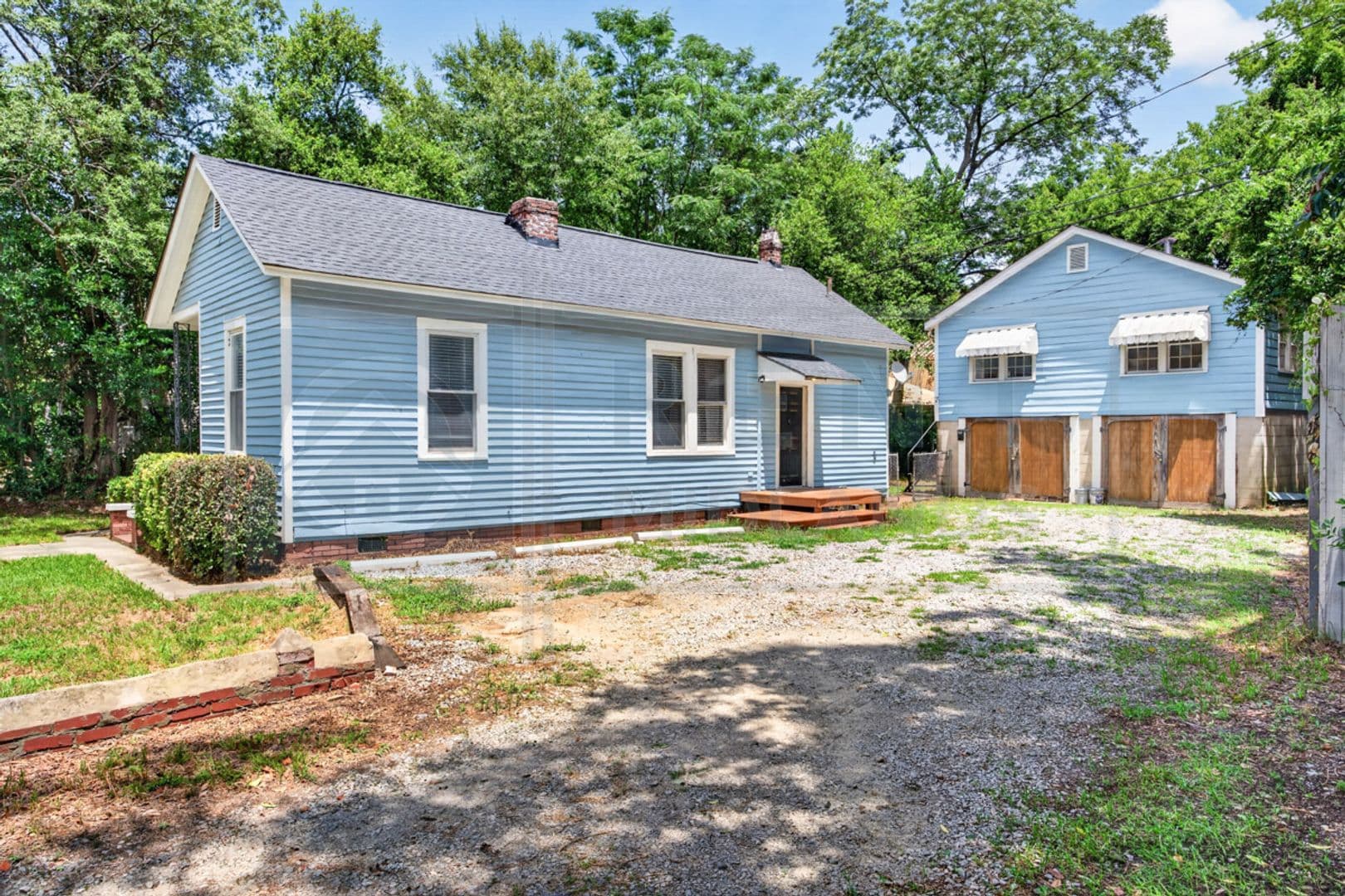Columbia Townhome: 840 Ohio St
