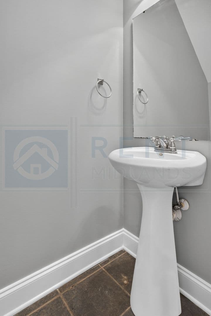 Columbia Townhome: 407 Hampton Forest Dr