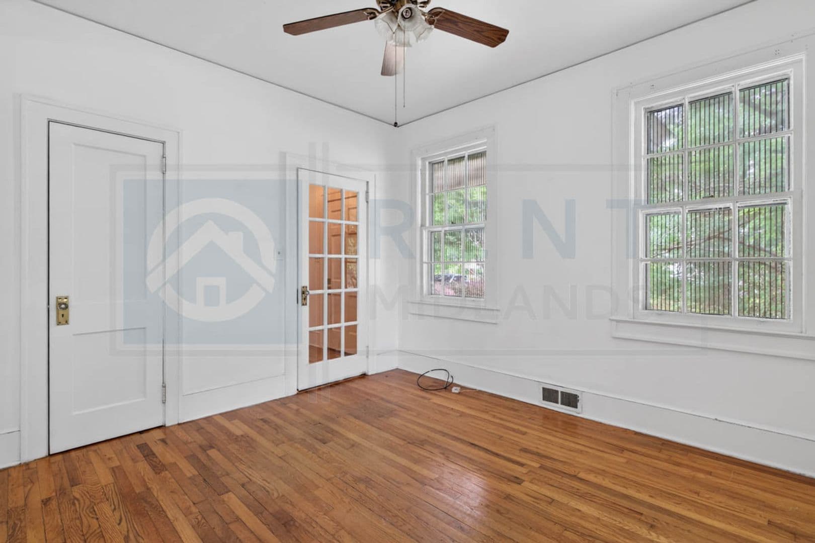 Cayce House: 1232 Axtell Dr