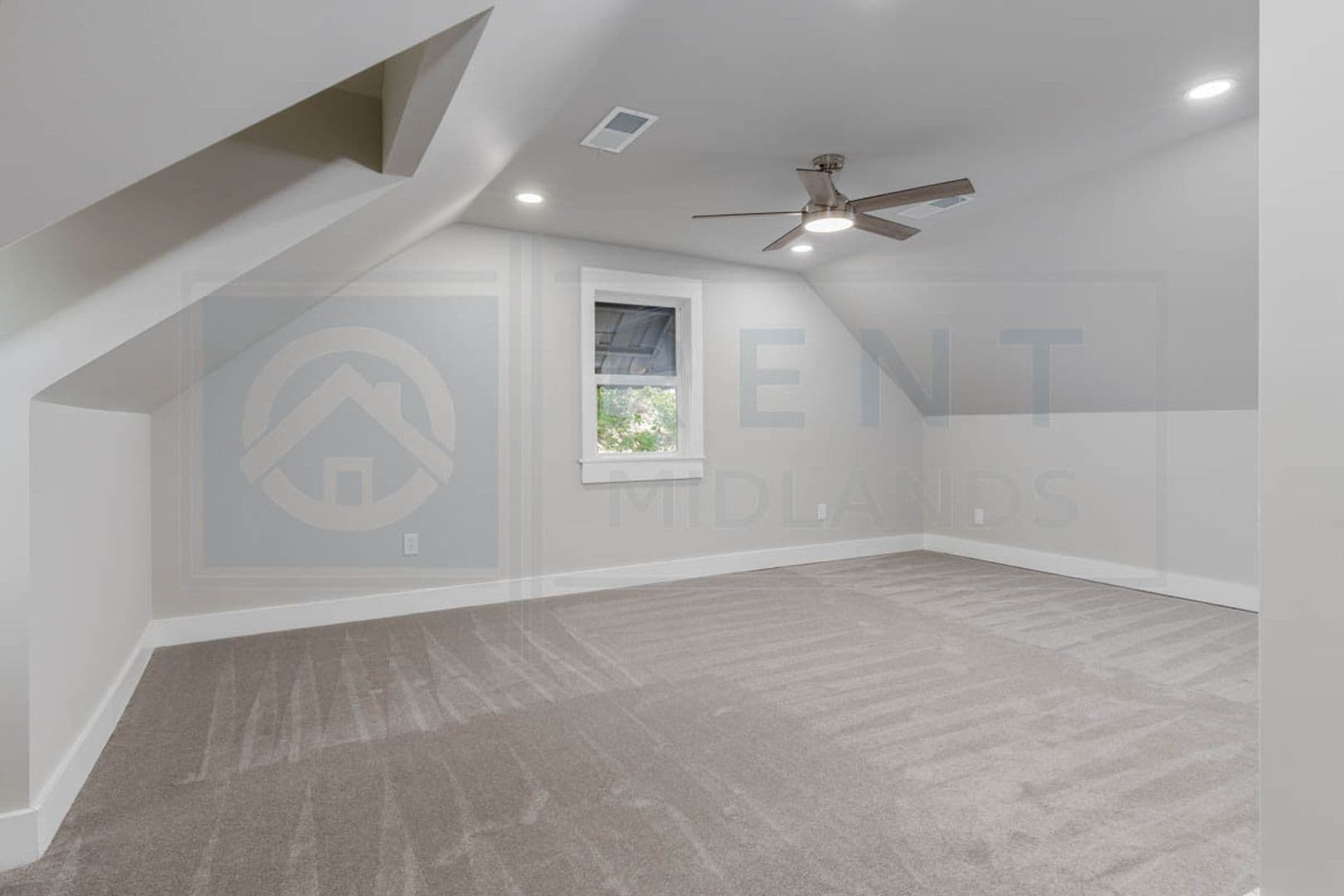 Columbia House: 2903 Trenholm Rd