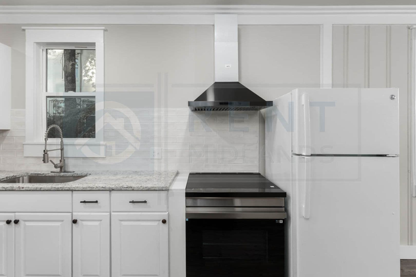 Columbia House: 2903 Trenholm Rd