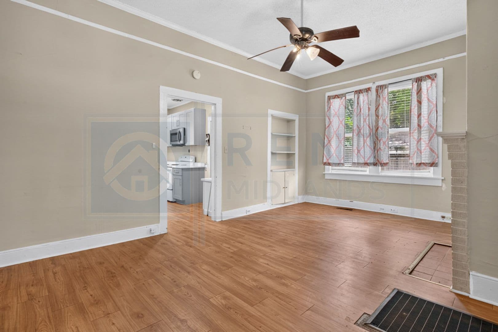 Columbia Townhome: 840 Ohio St