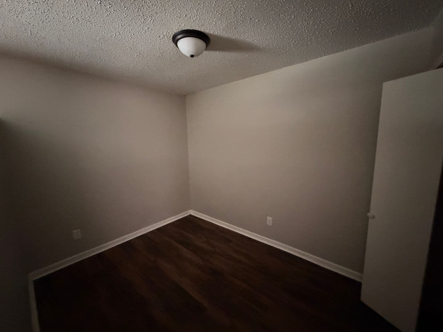 Newberry Apartment: McCravy St
