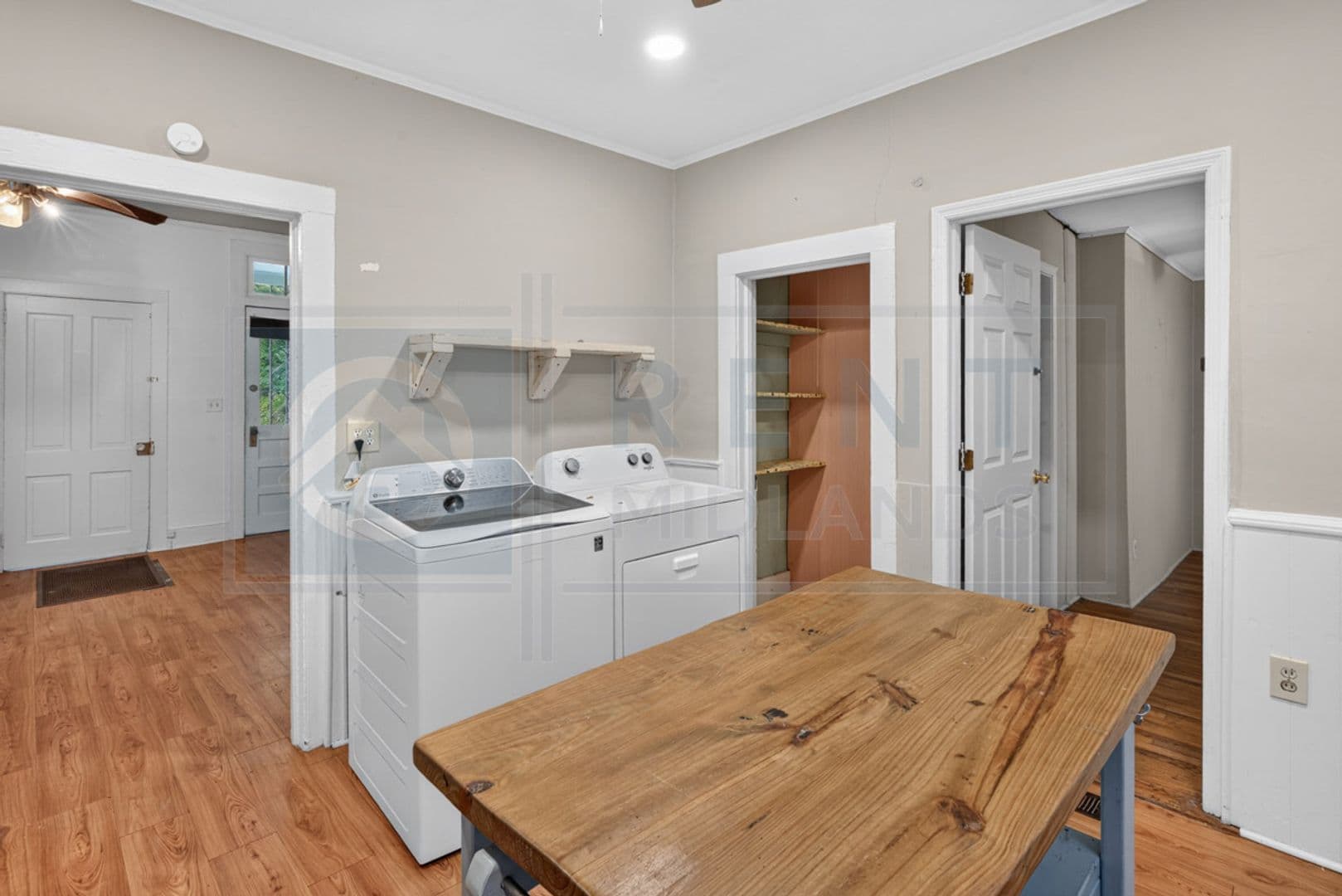 Columbia Townhome: 840 Ohio St