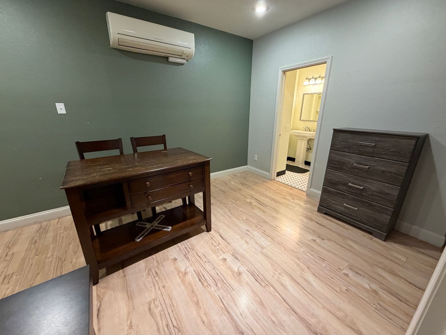 Billings Apartment: 2520 2nd Ave. North