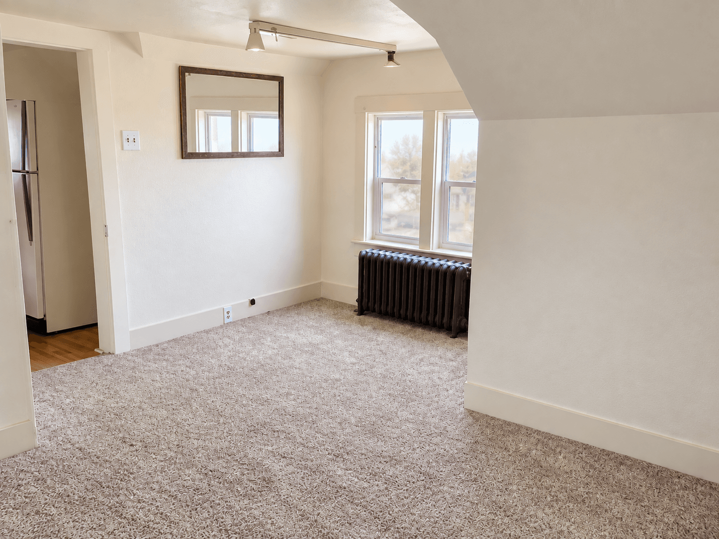 Billings Apartment: 320 S 31st st