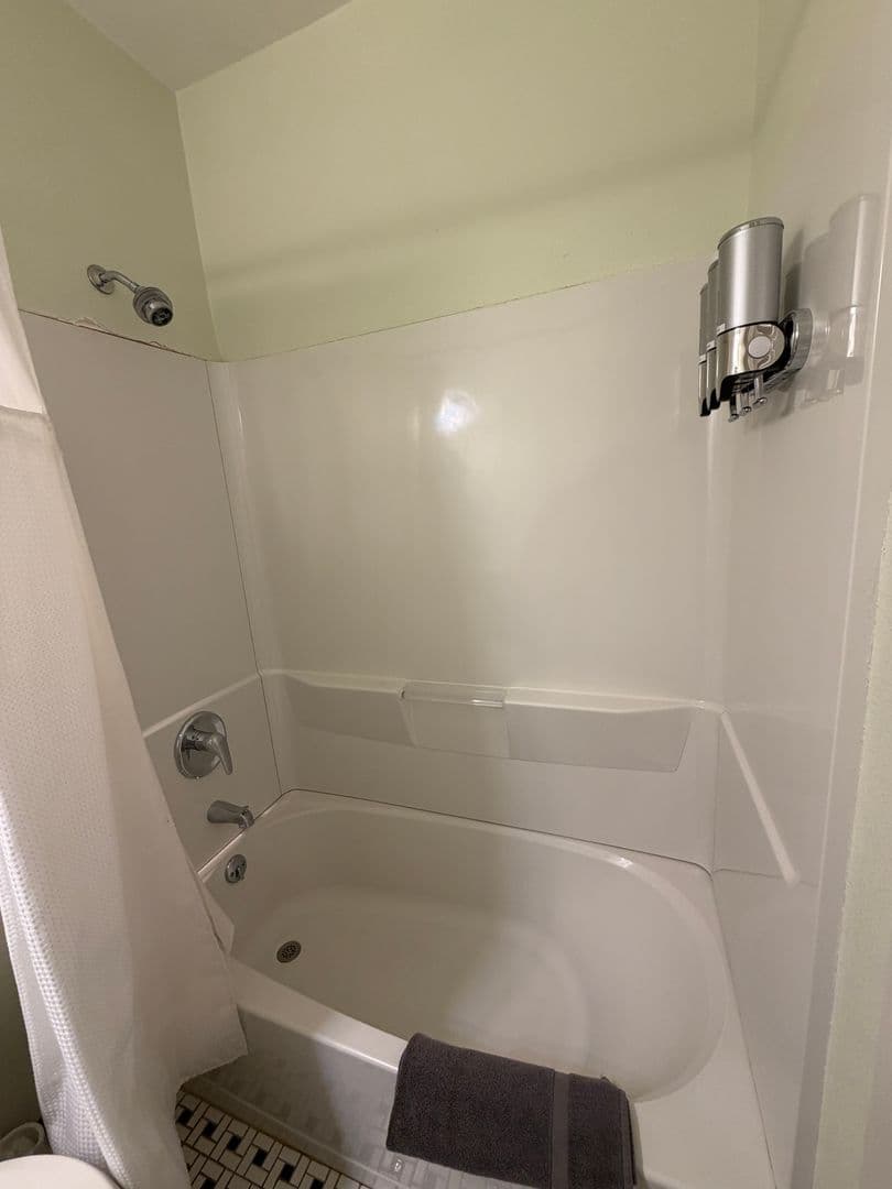 Billings Apartment: 2520 2nd Ave. North
