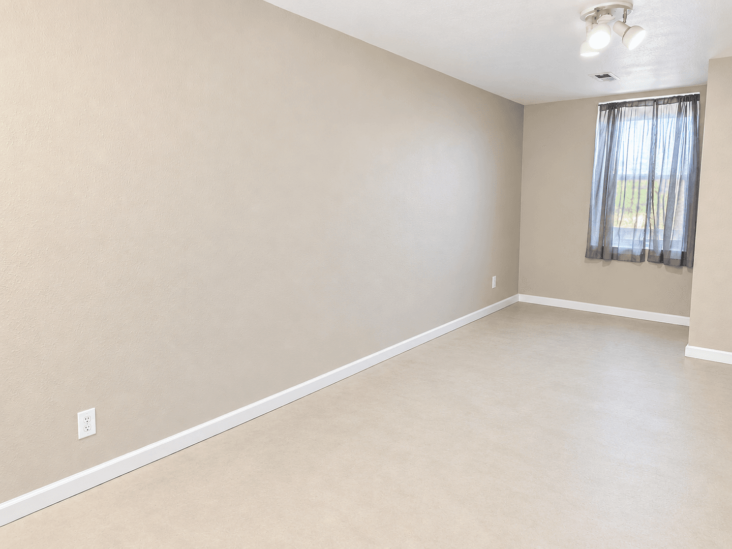Billings Apartment: 1923 8th Ave.