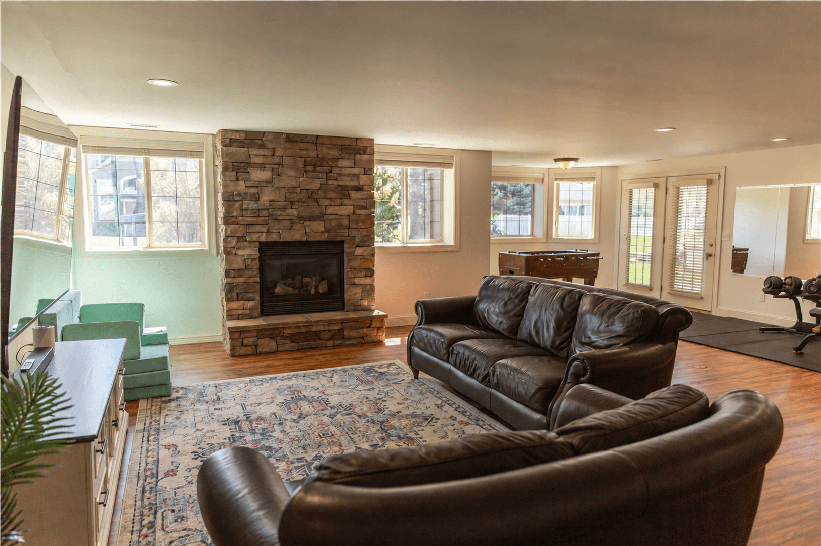 Billings House: 6246 Ironwood Drive