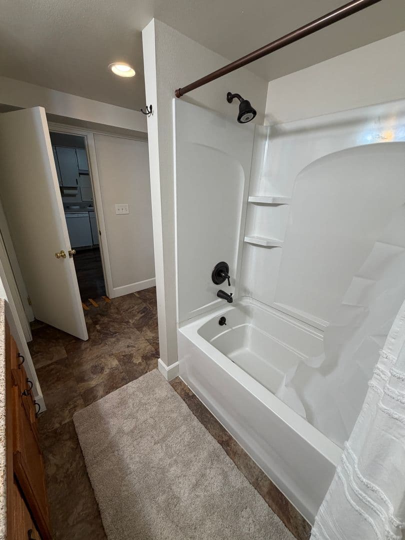 Billings House: 2726 Virginia Lane