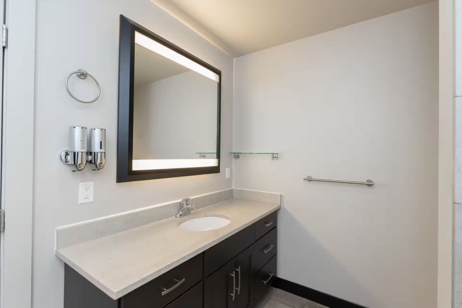Billings Apartment: 2520 2nd Ave. North