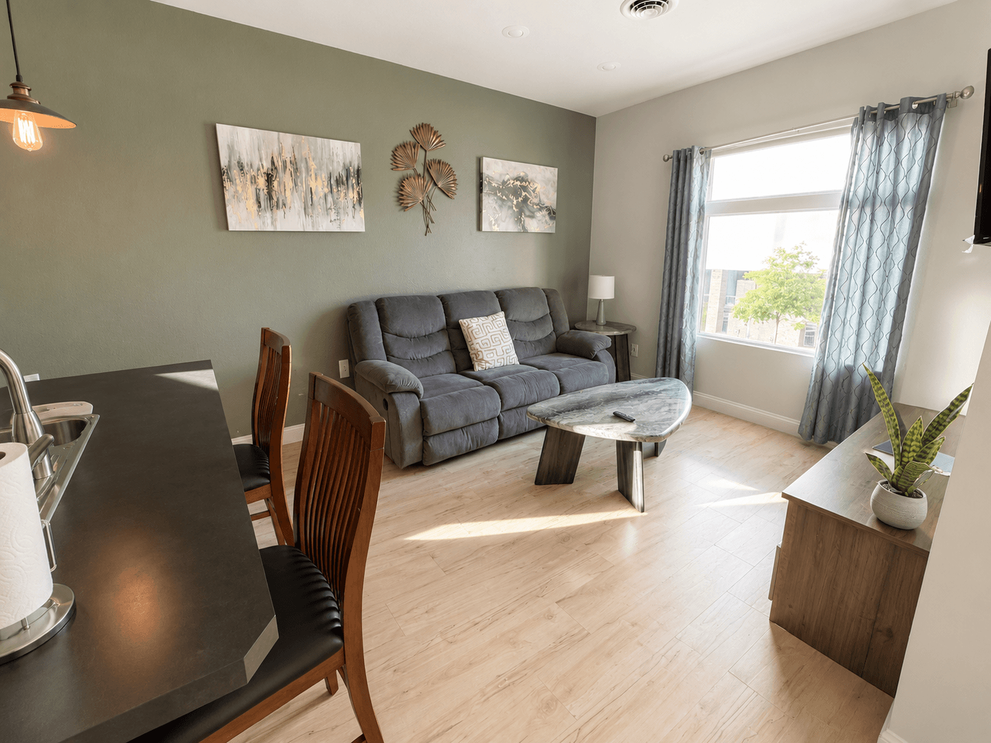 Billings Apartment: 2520 2nd Ave. North