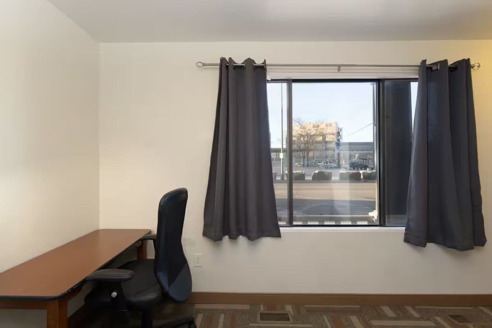 Billings Apartment: 2520 2nd Ave. North