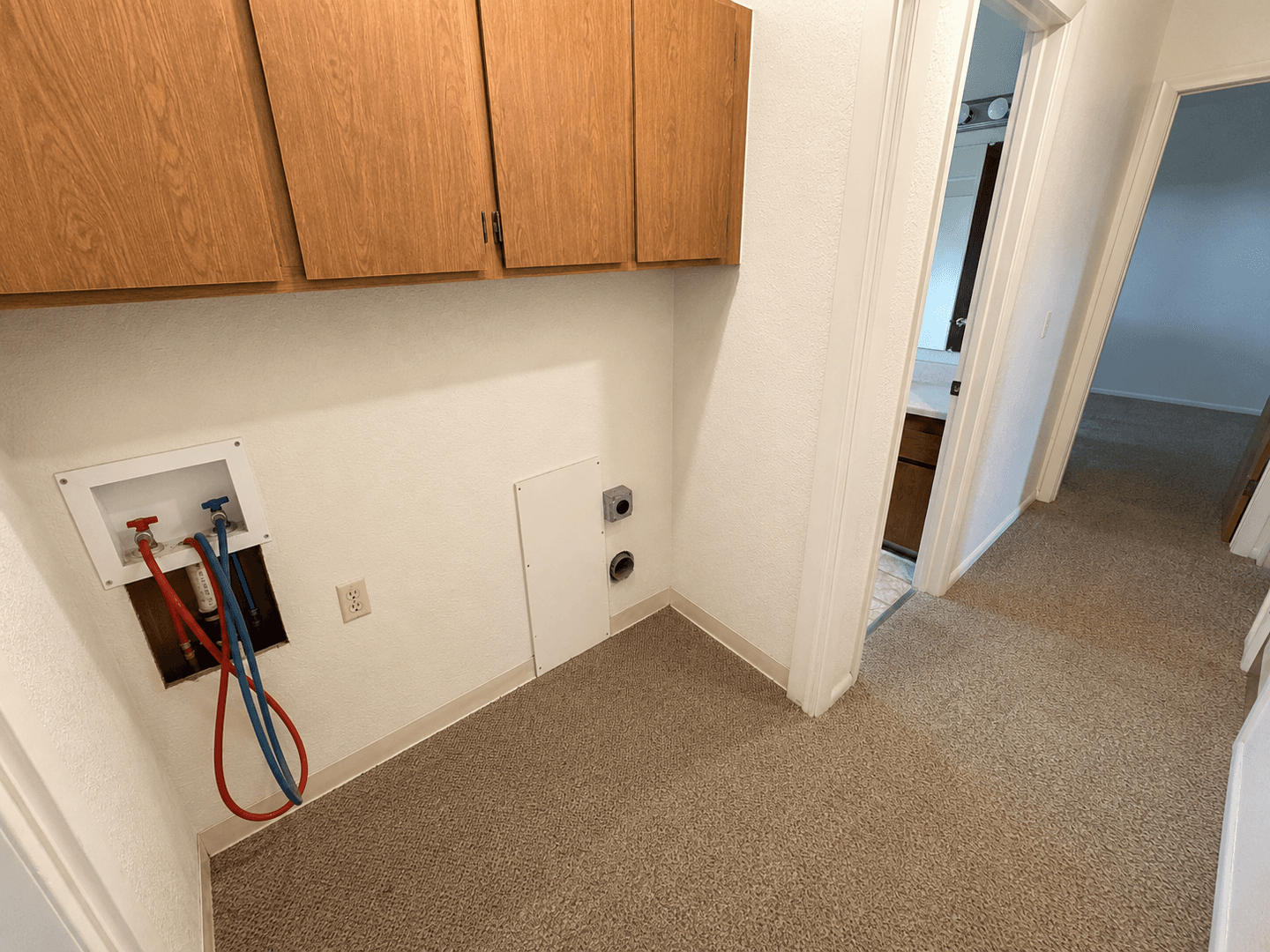 Billings Apartment: 1537 Westchester Square E.