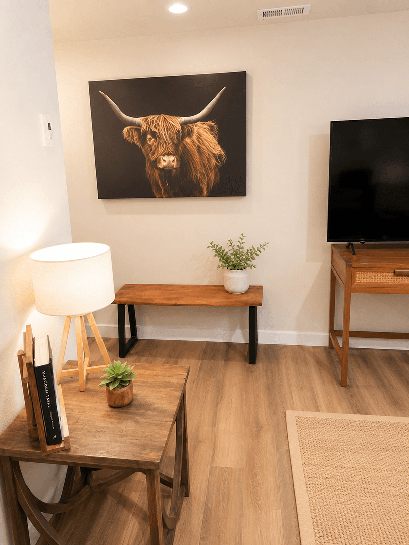 Billings House: 808 1/2 Howard Avenue