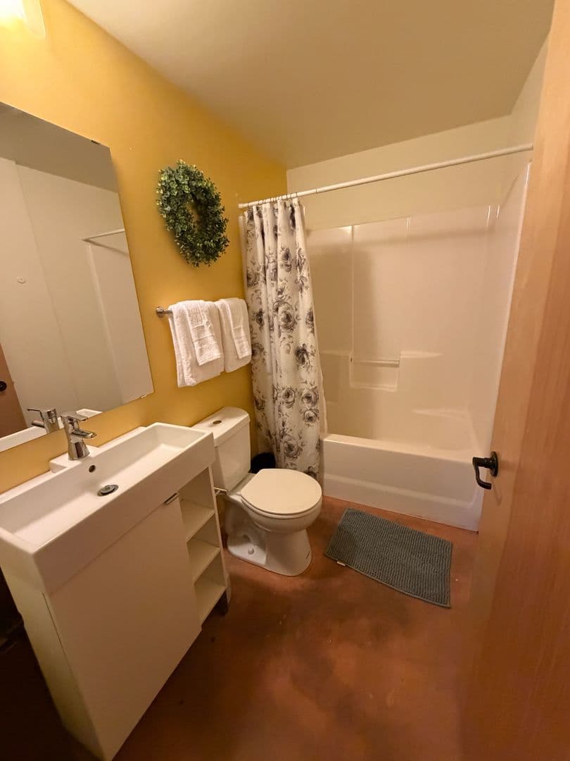 Billings Apartment: 2600 Montana Ave