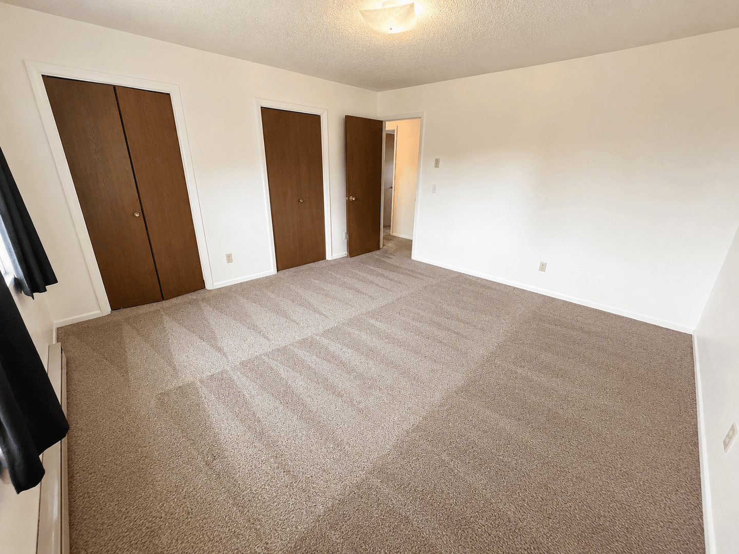 Billings Apartment: 1537 Westchester Square E.