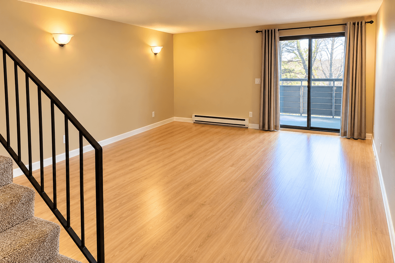 Billings Apartment: 300 N 25th Street