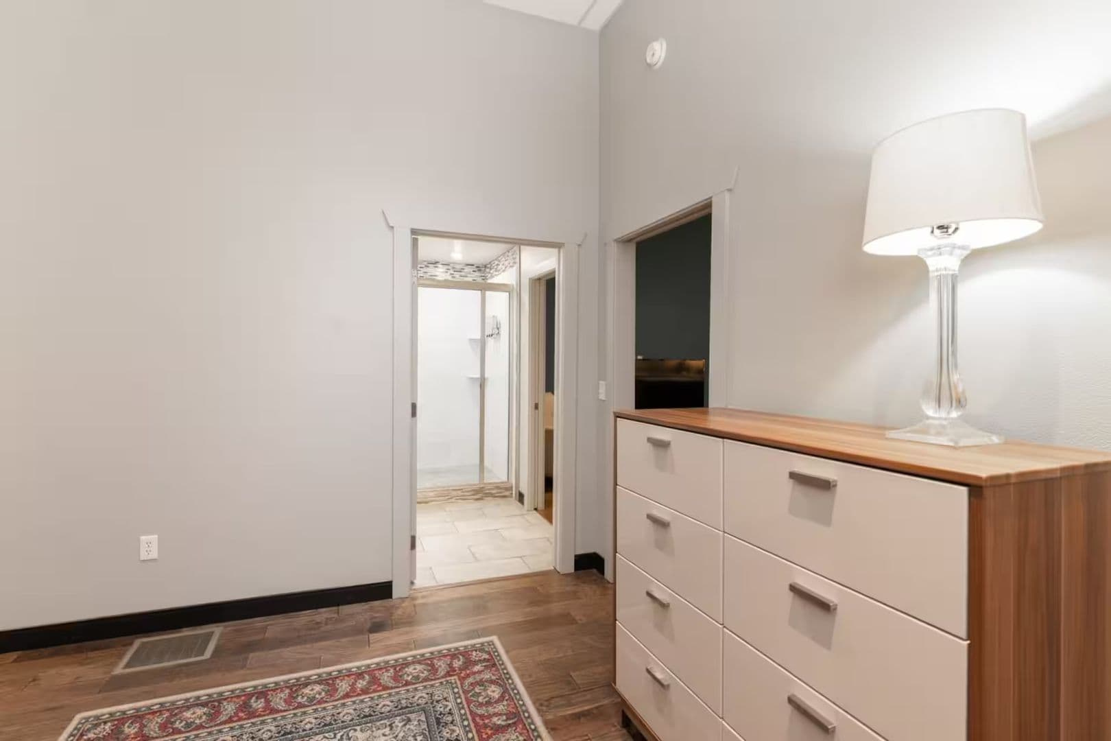 Billings Apartment: 2520 2nd Ave. North