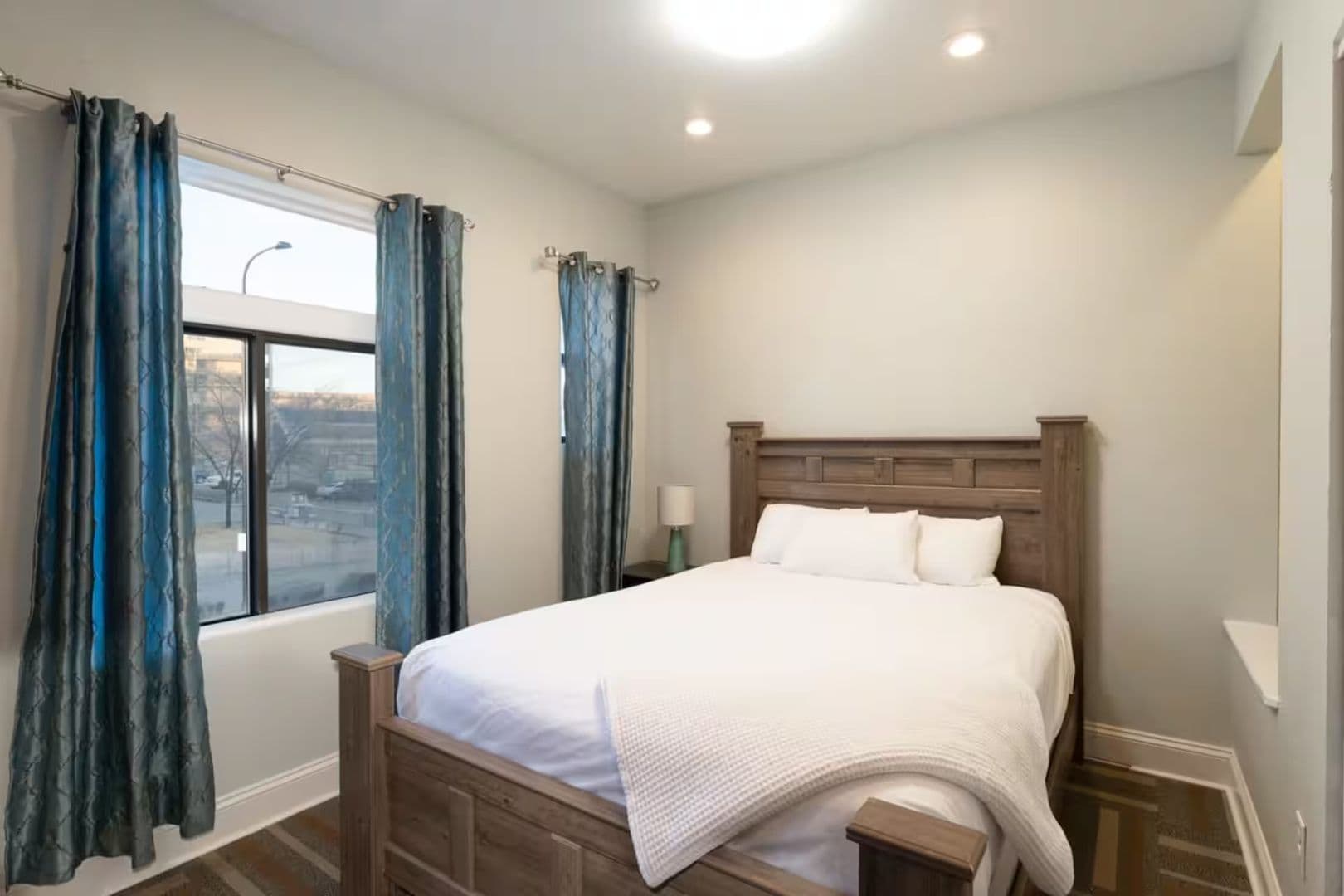 Billings Apartment: 2520 2nd Ave. North