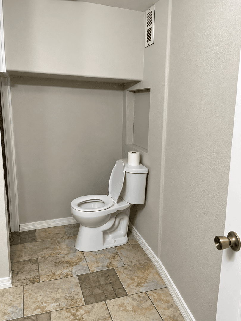 Billings Apartment: 1923 8th Ave.