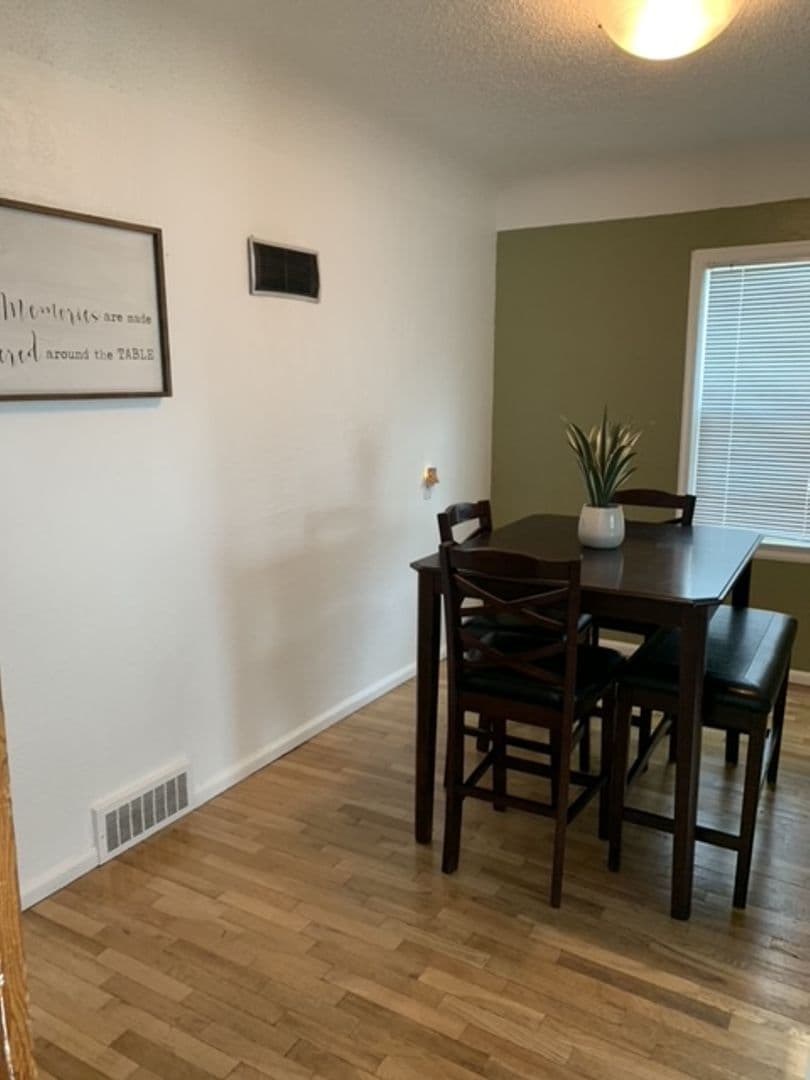 Billings Apartment: 903 N 25th Street