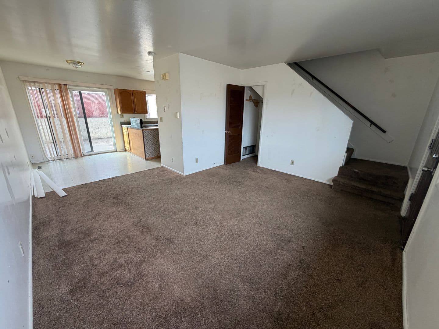 billings Apartment: 13th St. West - Broadwater Ave