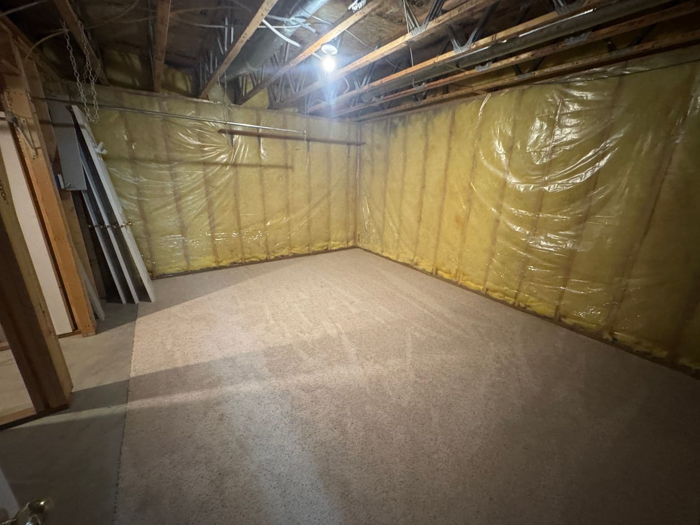 Billings Apartment: Country Manor Blvd