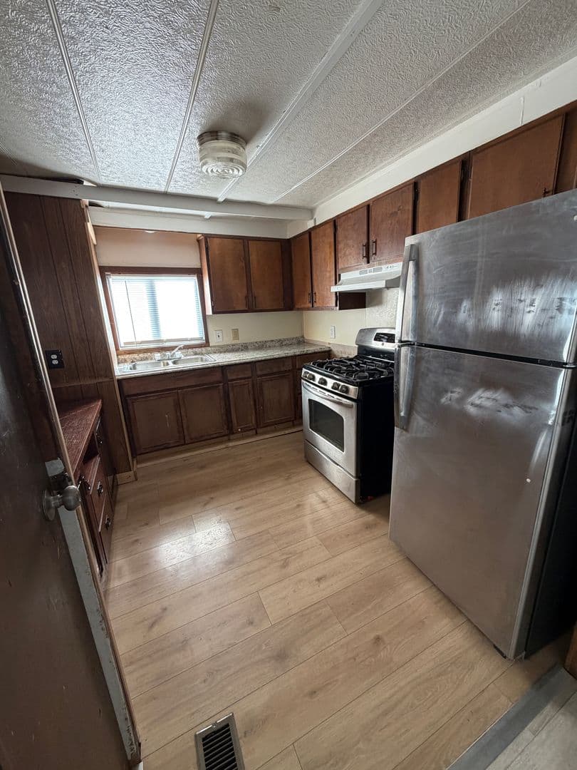Billings House: 5022 Danford Dr - Danford Trailer 2
