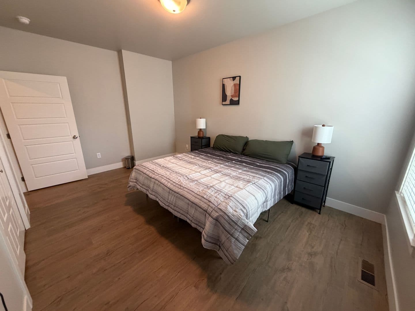 Billings Apartment: 6120 Elysian Rd.
