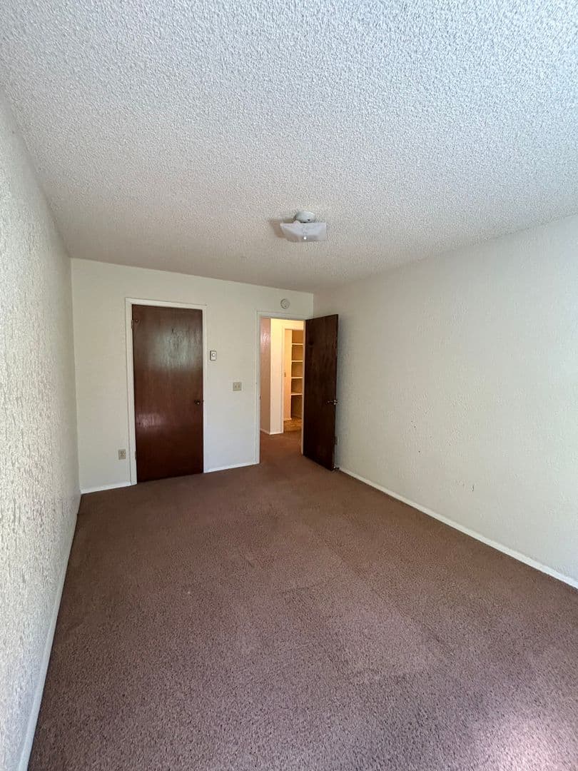 Billings Apartment: 44 6th Street