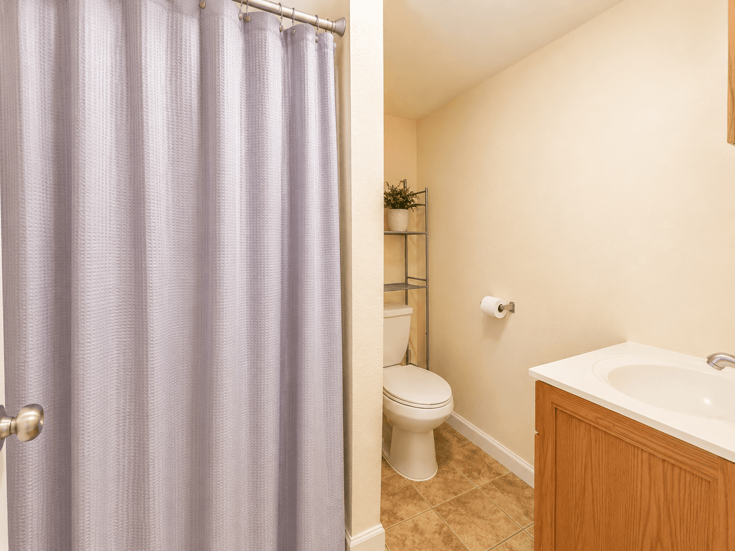 Billings Apartment: 21 Grand Avenue
