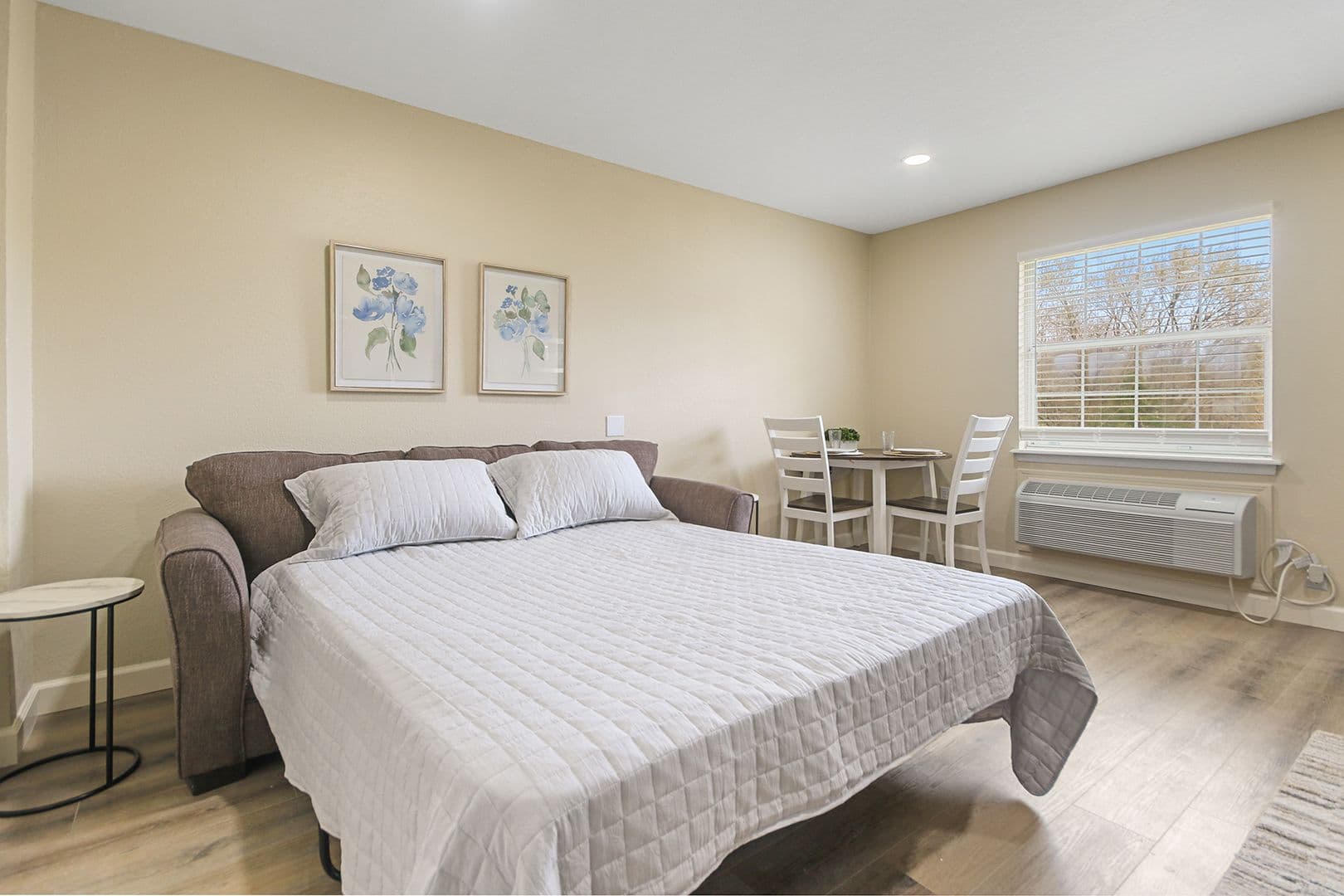 Ashland Apartment: 300 S. Henry Clay Blvd