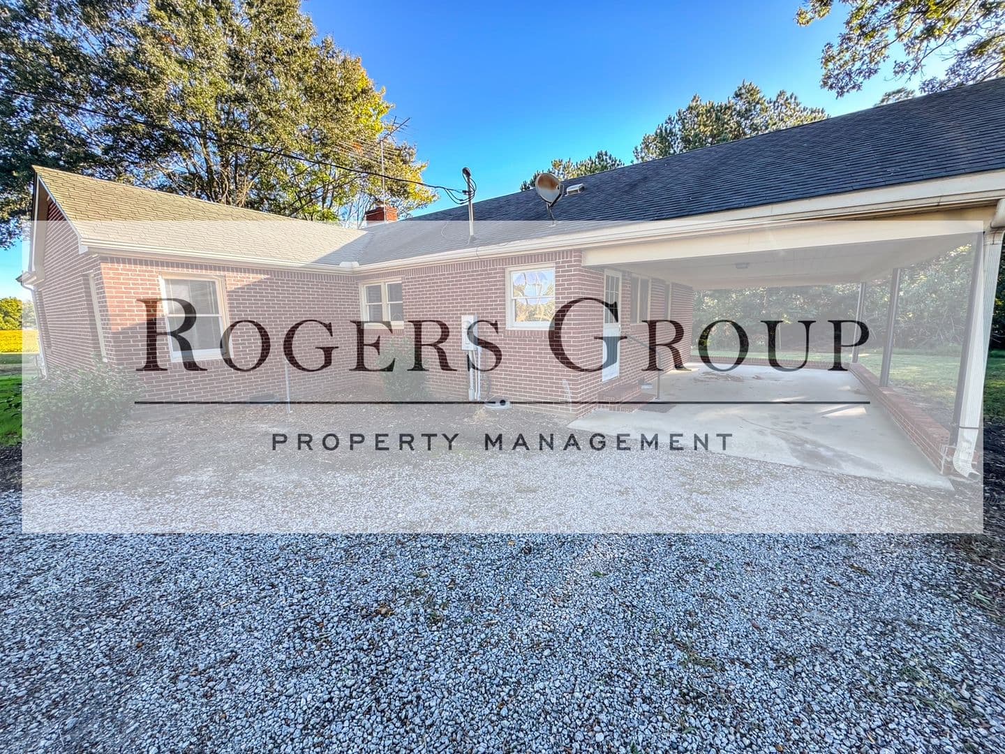 Louisburg House: 382 Fuller Road